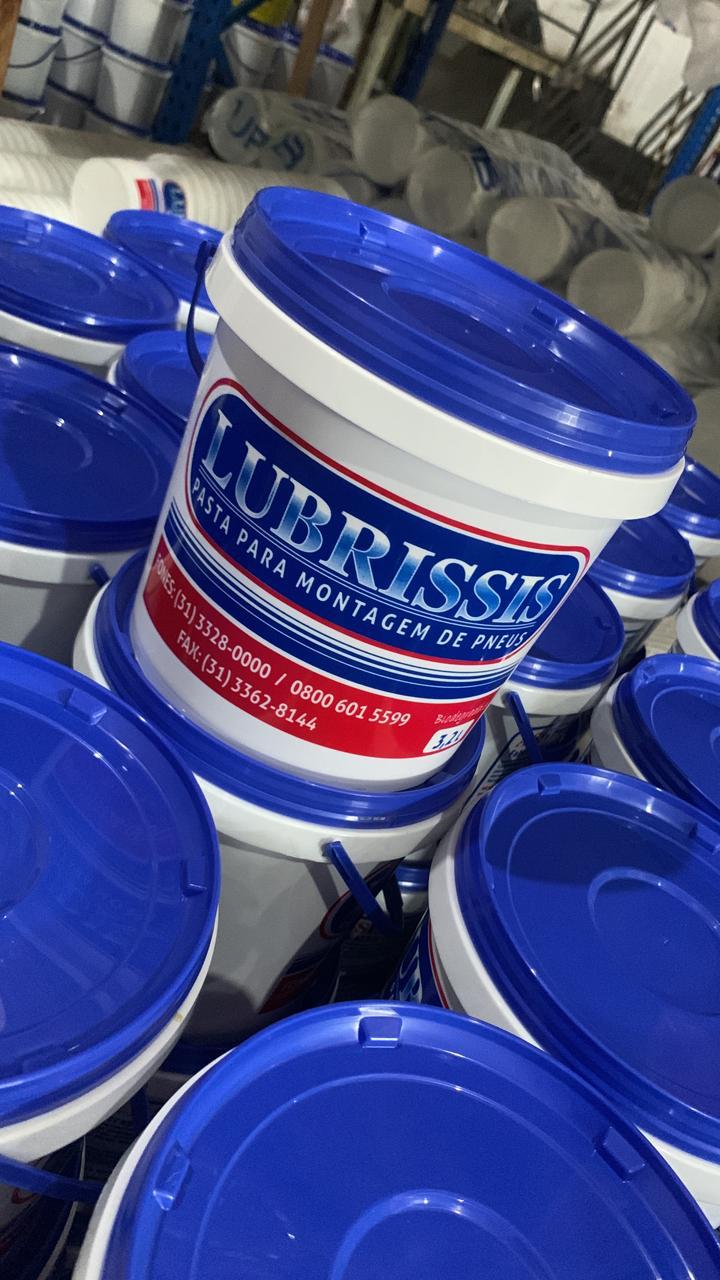 Balde personalizado para o cliente Lubrissis